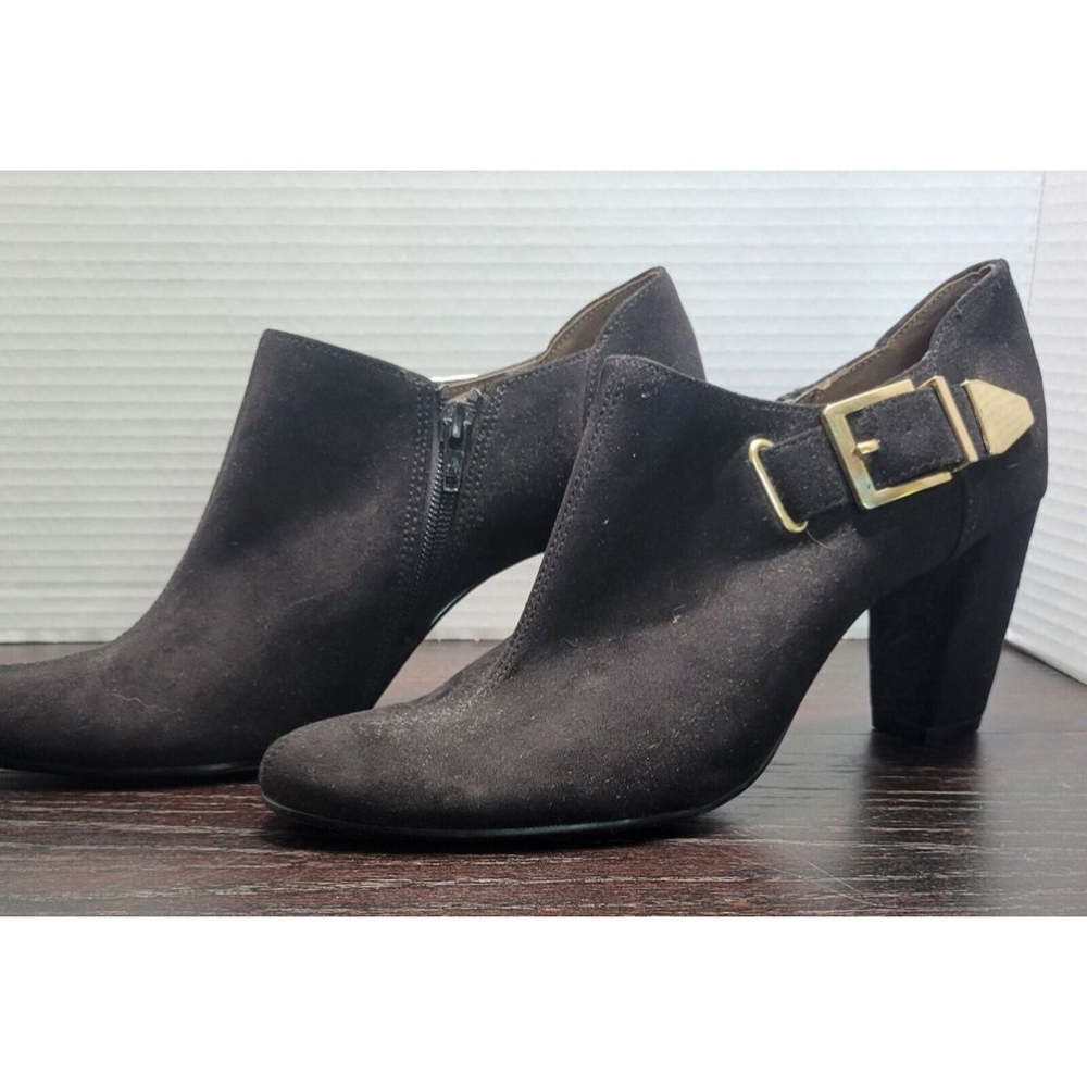AEROSOLES Black Suede Gold Buckle Heeled Ankle Boots Women's size 10M